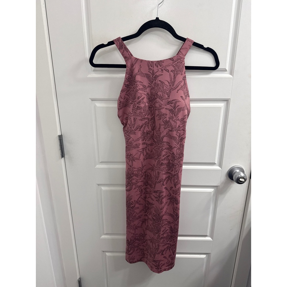 Patagonia Amber Dawn‎ Dress XS Pink Tropical Leaf Print Halter Cross Back Jersey